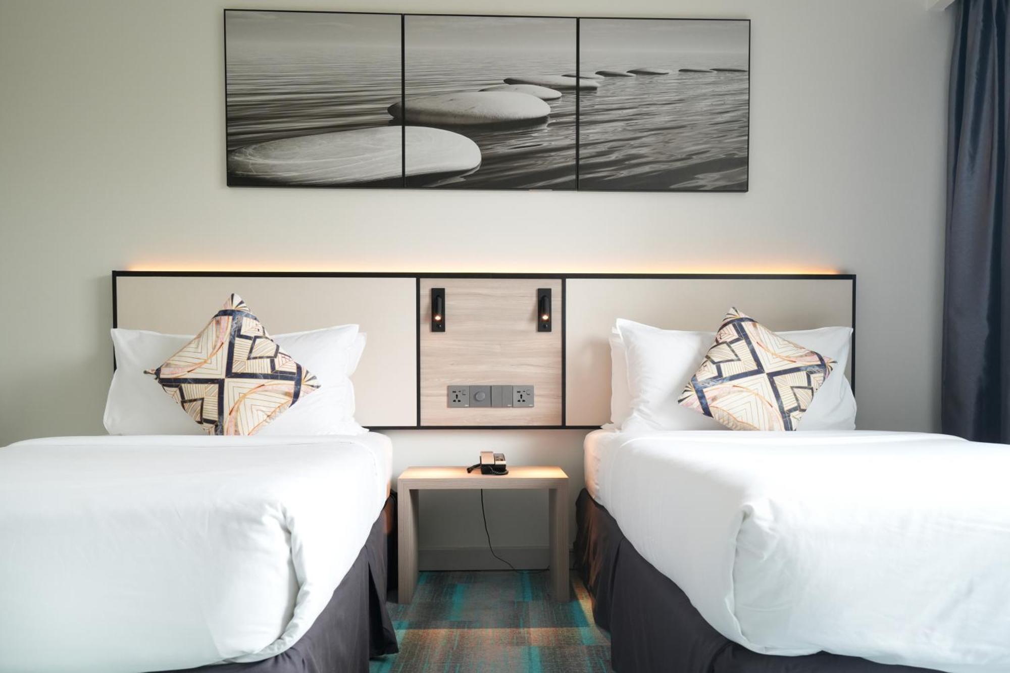 Thistle Джохор Бахру Екстериор снимка Deluxe Room
